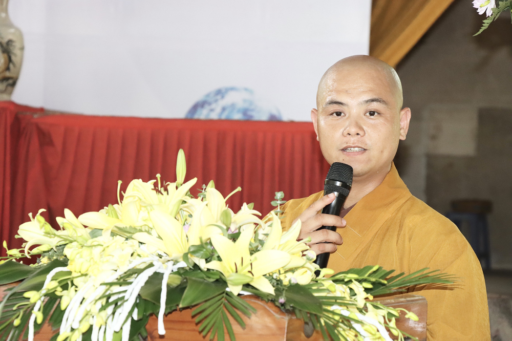 Tạp chí Tài nguyên và Môi trường đã trồng mới 636 cây xanh tại chùa Vạn Linh